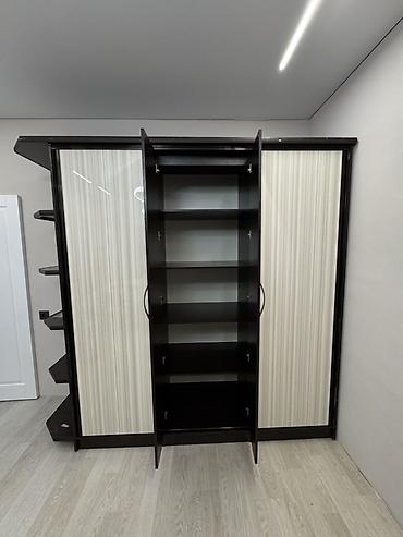 Купе шкафтар: Купе шкаф, Колдонулган, Күзгүсү менен, ЛДСП — 2