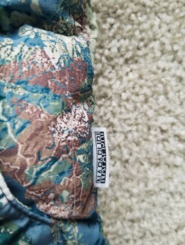 Kurtkalar: Napapijri kurtka. Olchu L.
Oz qiymeti 650 avro. Satilir 350 azn a -da lalafo.az — 6 Kurtkalar: Napapijri kurtka. Olchu L.
Oz qiymeti 650 avro. Satilir 350 azn a — 6