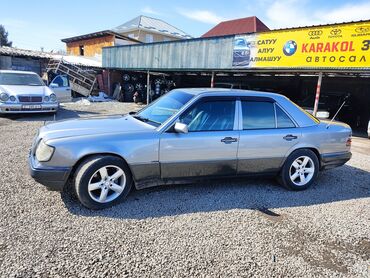 Mercedes-Benz: Mercedes-Benz W124: 1993 г., 3.2 л, Автомат, Бензин, Седан