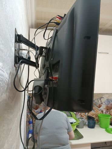 Техника и электроника: Б/у Телевизор LG 32" Самовывоз