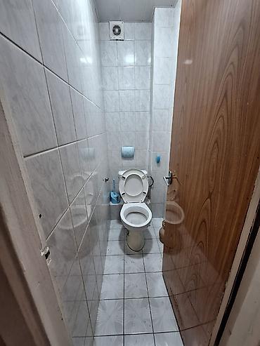 Недвижимость: 8 km bazarının yanı, 251 nömrəli məktəbin yanında 3 otaqlı mənzil — 3