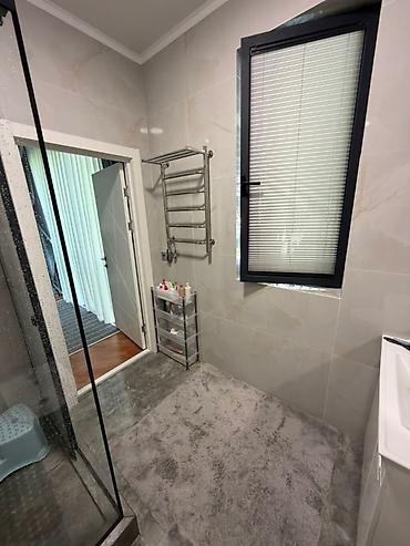 Продажа коттеджей и домов: 5 комнат, 203 м², Сары-Ой, Собственник at lalafo.kg — 11 Продажа коттеджей и домов: 5 комнат, 203 м², Сары-Ой, Собственник — 11