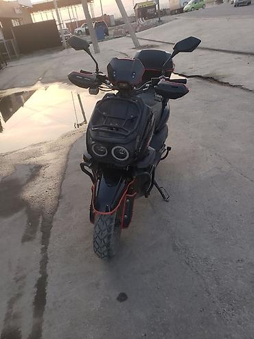 Скутеры: Тип скутера 180 куб. см, Бензин, Б/у — 9