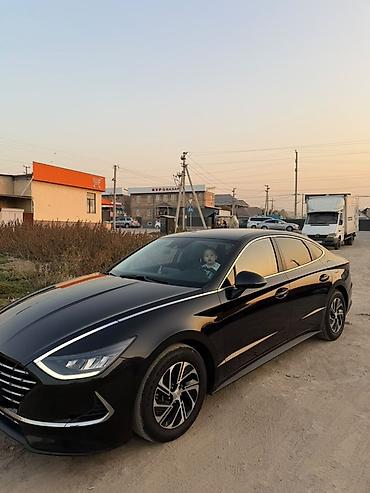 mercedes e200: Hyundai Sonata: 2019 г., 2 л, Автомат, Гибрид, Седан — 1