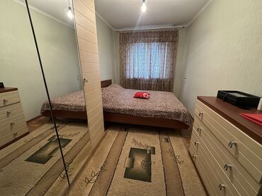 тк табылга мягкая мебель бишкек киргизия: Спальный гарнитур, Б/у, Двуспальная кровать, Италия, Самовывоз, цвет - Бежевый