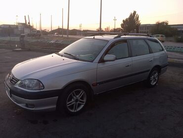 обмен дом на авто: Toyota Avensis: 2002 г., 1.8 л, Автомат, Бензин, Универсал