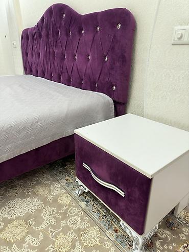 Спальные гарнитуры: Срочно Продается‼️‼️ Длинный прямой диван с высокой посадкой— 8.000 — 3