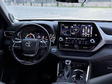 sequoia 2010: Toyota Highlander: 2021 г., 2.5 л, Вариатор, Гибрид, Кроссовер — 8