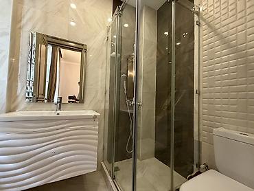 Продажа коттеджей и домов: 5 и более комнат, 198 м², 6 соток, Бишкек, Агентство недвижимости — 18