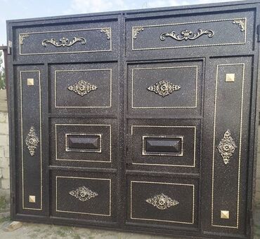 Həyət darvazaları: Salam qiymetler 650manatdan başlayır.Darvazalar rusiya i̇stehsalı olan — 42