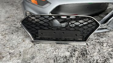 мерс 4 2: Решетка радиатора Hyundai 2019 г., Б/у, Оригинал