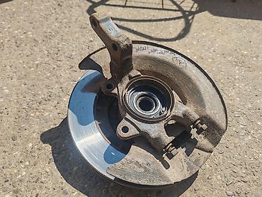 Auto delovi: Glavcina prednja leva, desna Lada 112 br.2. Odgovara i za Ladu 2108 — 5