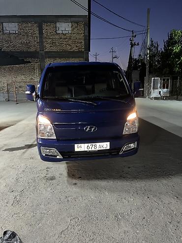 hongqi e qm5: Hyundai Porter (Porter II) бортовой малотоннажный грузовик - Кабина — 4