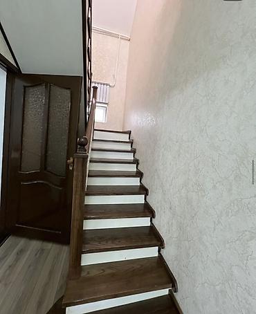Продажа коттеджей и домов: 5 и более комнат, 150 м², 6 соток, Бишкек, Собственник at lalafo.kg — 10 Продажа коттеджей и домов: 5 и более комнат, 150 м², 6 соток, Бишкек, Собственник — 10