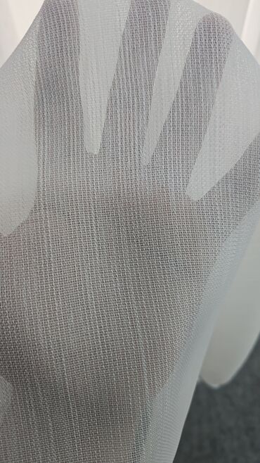 Pərdə və tüllər: Bu şəffaf tül pərdə parçası evinizə və ya ofisinizə zəriflik qatır — 4