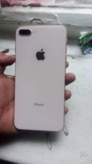 карманный компьютер: IPhone 8 Plus, Колдонулган, 64 ГБ, Matte Gold, Кабель, 98 %