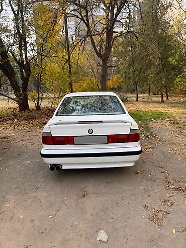 bmv e32: BMW 5 series: 1993 г., 3 л, Бензин, Седан — 4
