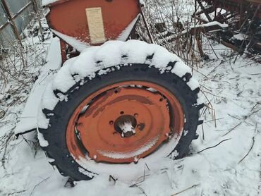 дөңгөлөк 16: Продаю зерновую сеялку в хорошем состоянии год выпуска 2008 колеса