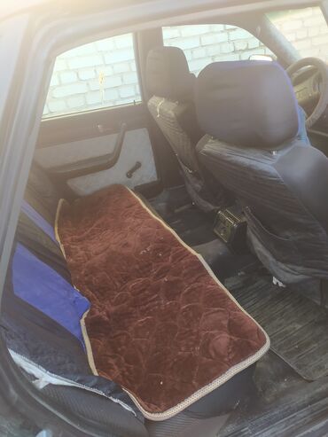 Audi: Audi 100: 1993 г., 2.3 л, Механика, Бензин, Седан at lalafo.kg — 14 Audi: Audi 100: 1993 г., 2.3 л, Механика, Бензин, Седан — 14