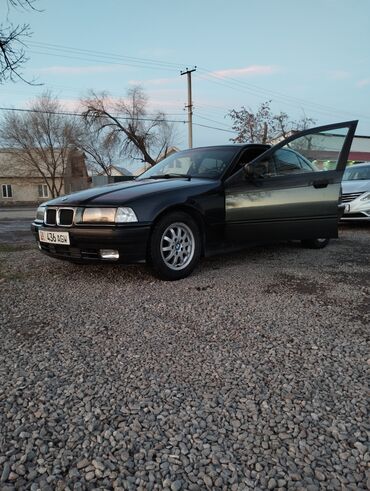 BMW: BMW 318: 1991 г., 1.8 л, Механика, Бензин, Седан — 2