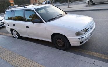 detskie perchatki bez paltsev: Opel Astra: 1.6 л | 1994 г. | 170000 км Универсал