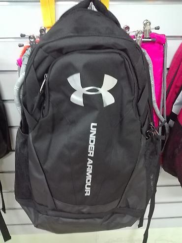 Спортивные сумки: Продаю новые спортивные сумки, Фирма: UNDER ARMOUR. Качество — 2