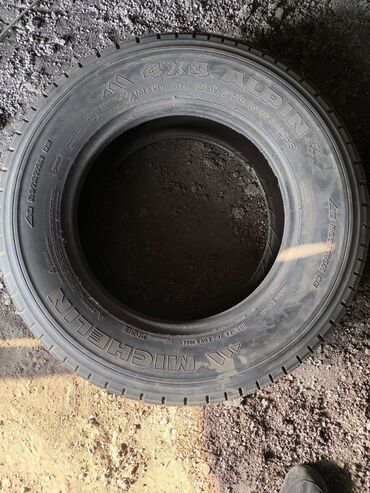 шины 225 70 15 с: Шины 235 / 70 / R 16, Б/у, 1 шт, Michelin