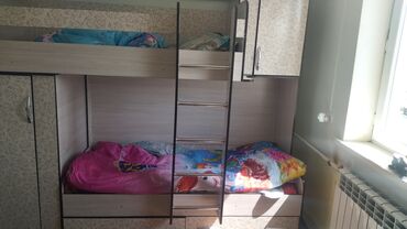 б у двухъярусные кровати детские в Кыргызстан | ДЕТСКИЕ КРОВАТИ: Продаю б.у состояние идеальное