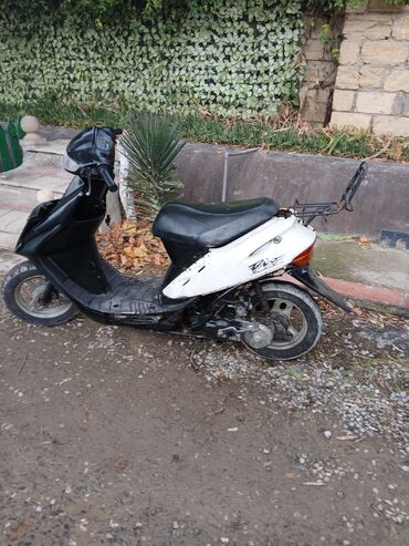 Mopedlər,skuterlər: - HONDA DIO, 50 sm3, 2010 il, 95000 km