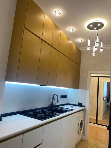 Uzunmüddətli kirayə mənzillər: Səbail Rayonu Tarqovu Bulvar Xalça Muzeyinin Qarşısı Zərifə Əliyeva — 15