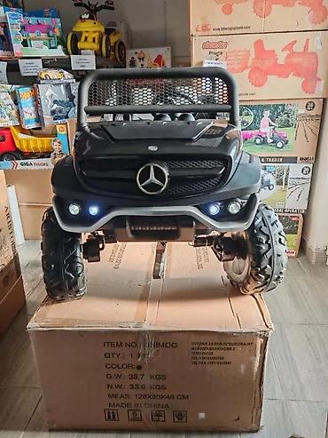 Dečiji električni automobili: Električni auto za decu – terenac 4x4 (licencirani izgled Mercedes — 8