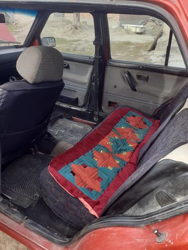 продаю термо будка: Volkswagen Golf: 1989 г., 1.6 л, Механика, Бензин