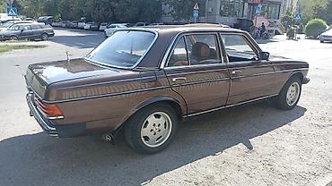 на мерс 123: Mercedes-Benz W123: 1984 г., 2 л, Механика, Бензин, Седан — 4