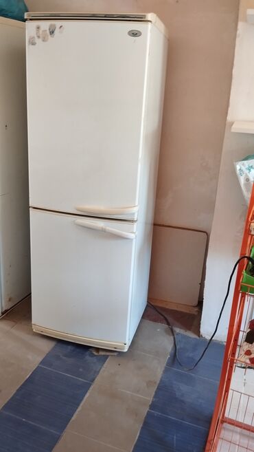 ucuz menziller: Новый Трехкамерный Ardo Холодильник Продажа, цвет - Белый