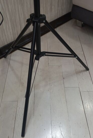 İşıqlandırma: RL-21 LED soft ring light ölçü: 53 sm (21 düym) İşıq parlaqlığı və -da lalafo.az — 7 İşıqlandırma: RL-21 LED soft ring light ölçü: 53 sm (21 düym) İşıq parlaqlığı və — 7