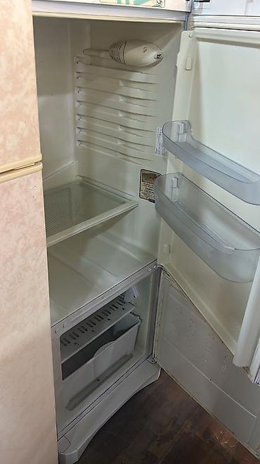 Soyuducular: Indesit iki qapılı soyuducu - Rəng: ağ - Alt kamerası – dondurucu — 2