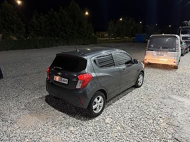 шевроле орландо 2017: Chevrolet Spark: 2018 г., 1 л, Автомат, Бензин, Седан — 3