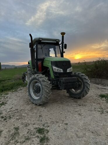 Другие тракторы: Трактор колесный с кабиной, универсальный для полевых работ. Основные — 12