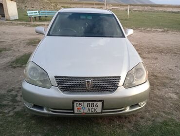 купить опель вектра б: Серебристый седан Toyota Mark II, предлагает практичное решение для