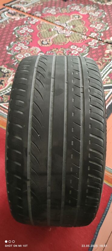 235 45 17: İşlənmiş Şin Barum 245 / 40 / R 17