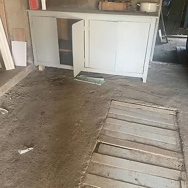 Taxtadan işçi anbar dolabı ölçüsü: 70 sm/1 metr/2 metr - Material