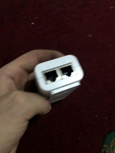 сервера: Apple AirPort Express (2‑е поколение, A1392) — компактная Wi‑Fi точка — 4