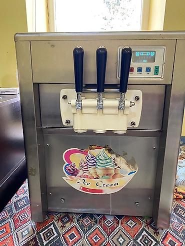 kumtel dispenser: Soft dondurma aparatı – 3 kranlı, paslanmayan polad korpuslu Məhsulun — 1