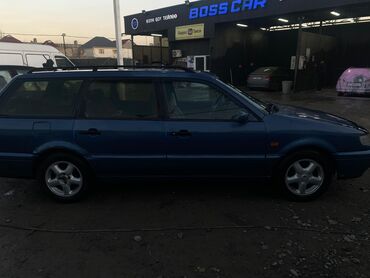 Volkswagen: Volkswagen Passat Variant: 1994 г., 2 л, Механика, Бензин, Универсал — 6
