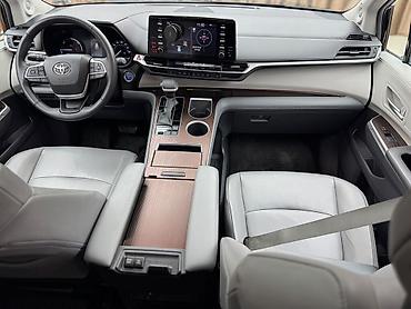 на тойоту: Toyota Sienna: 2022 г., 2.5 л, Автомат, Гибрид, Минивэн — 8