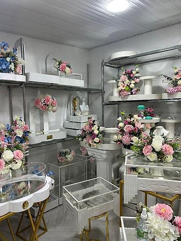 Оборудование для магазинов: Vitrin satılır.gümüşü rengde.7 ededdir.ümumi uzunluğ -10 metr — 1