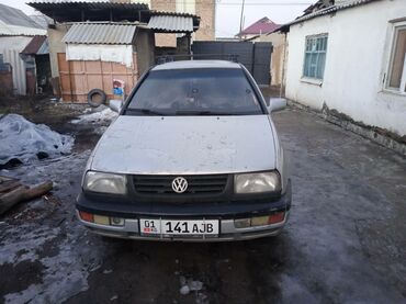 вента фолфаген: Volkswagen Vento: 1995 г., 1.8 л, Механика, Бензин, Седан