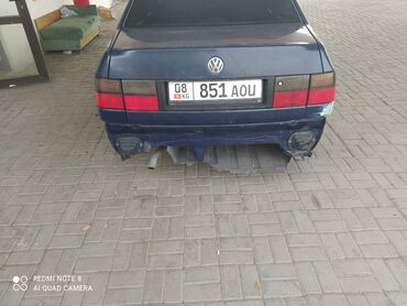 двер на венто: Volkswagen Vento: 1995 г., 1.8 л, Механика, Бензин, Седан