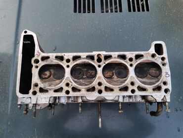 Auto delovi: Glava motor Lada 2121,21213 Niva br.3. Polovna, ocuvana. Skinuta sa — 9