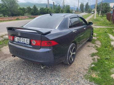меняю дом на авто: Honda Accord: 2003 г., 2.4 л, Автомат, Бензин, Седан